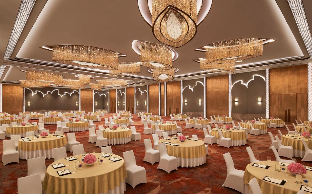 Taj Amer, 자이푸르 외부 사진